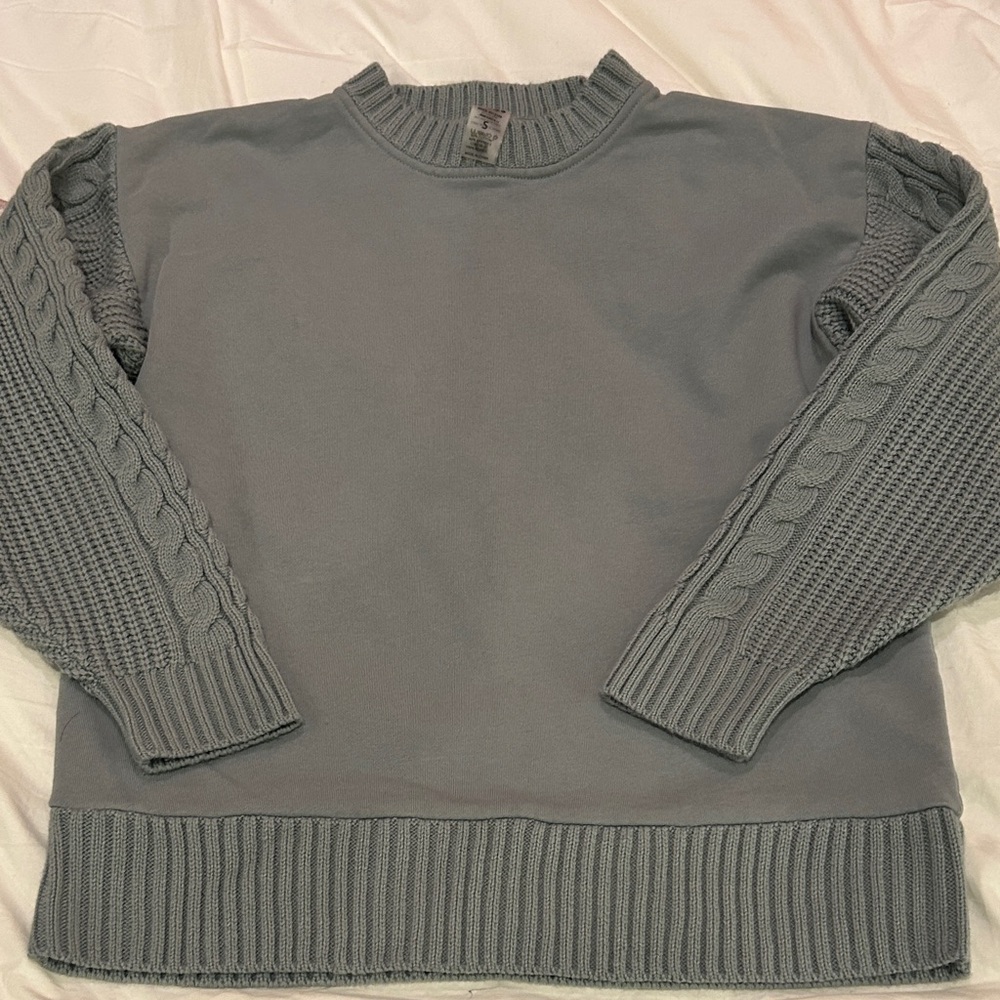 Mono B Blueish Green Sweatshirt Sweater with cable knit arms